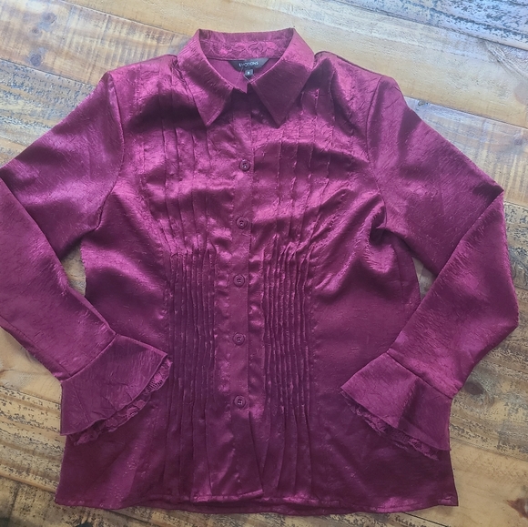 🔥HOST PICK 🟣EMOTIONS blouse for women - Picture 2 of 7